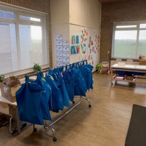 school tijdelijk in dorpshuis